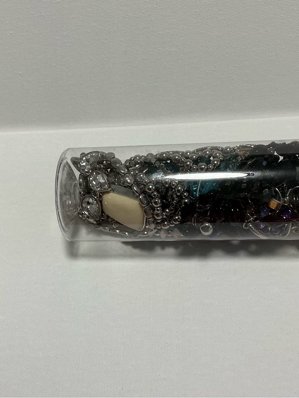 Clear Jewelry Tube Filled with 25 Mixed Costume Jewelry Multicolor Items. - Picture 9 of 15